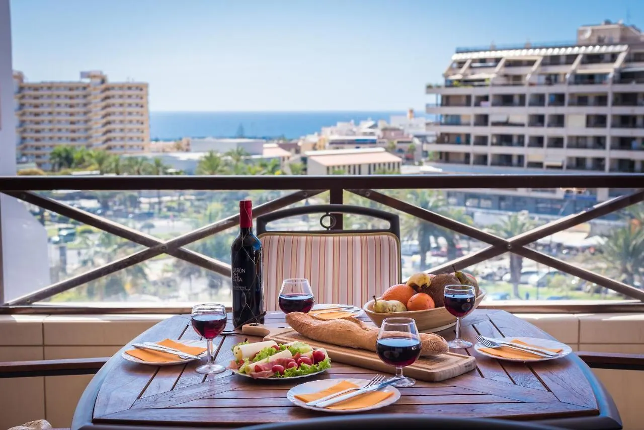 Great 'San Marino' Terrace And Pool Apartment Los Cristianos